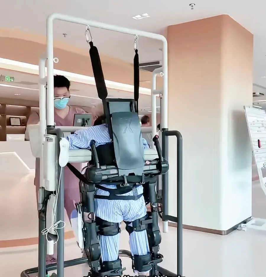 Dual-Column Lower-Limb Robotic Exoskeleton